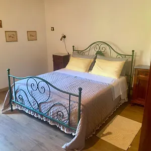 https://villa-del-lago.it-tuscanyhotel.com